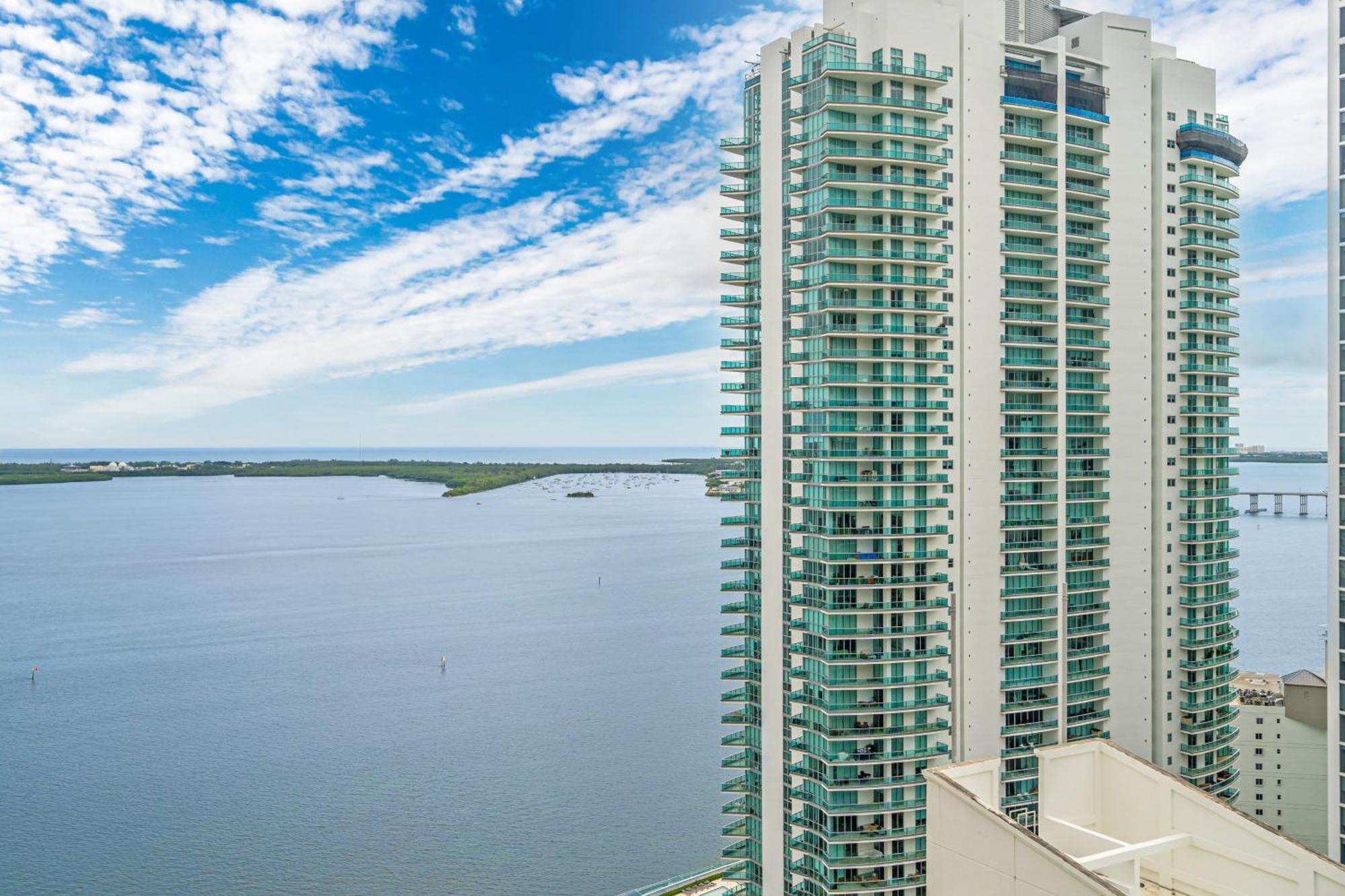 Lux 2B/2B Brickell - Free Parking Apartment Miami Bagian luar foto